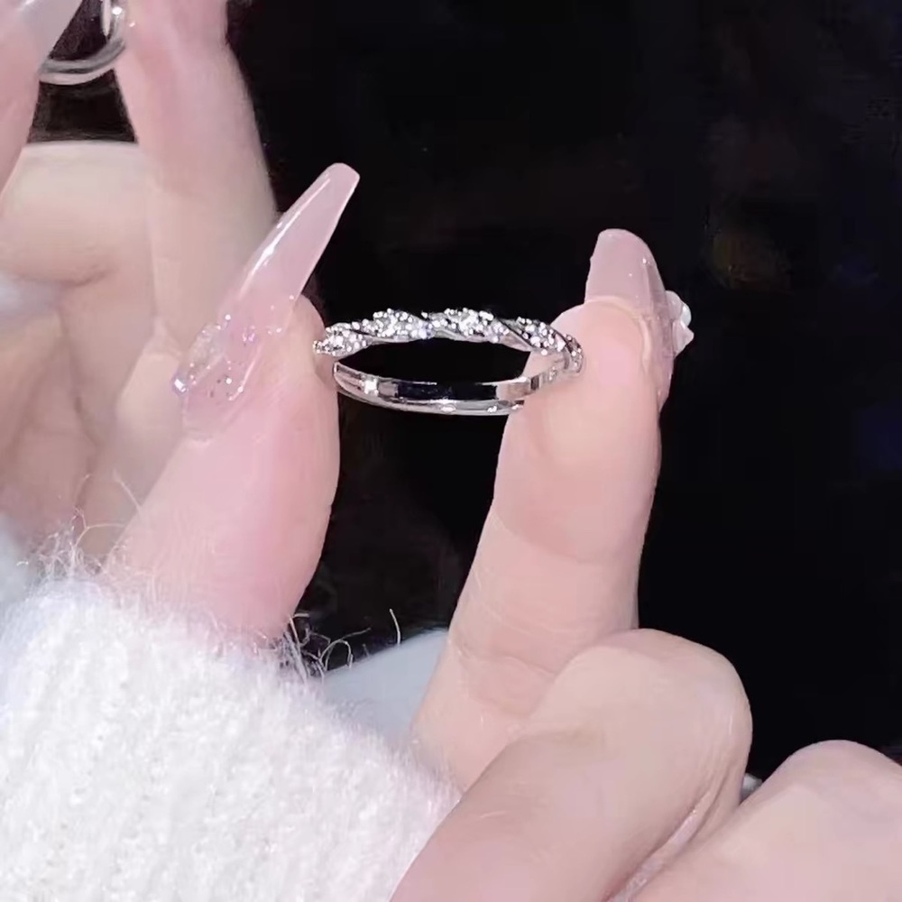 Silver twist ring